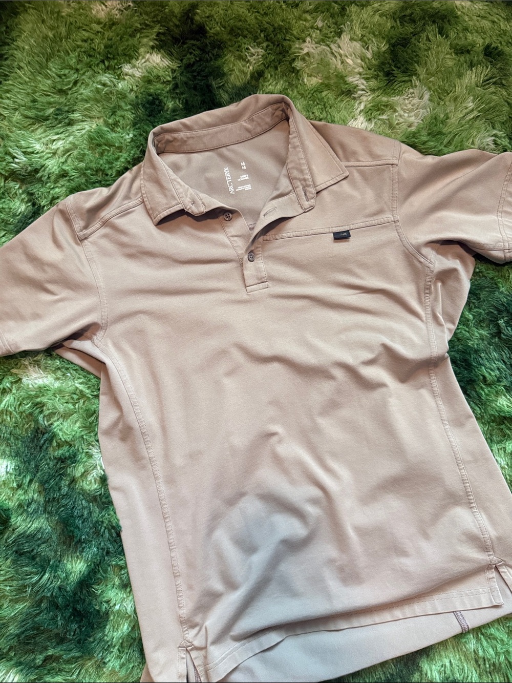 Arc'teryx Men's Polo in Taupe